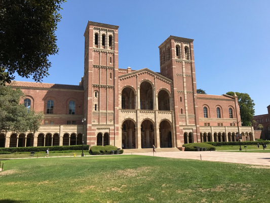 Đại học California tại Los Angeles